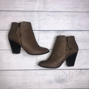 Charlotte Russe tan booties
